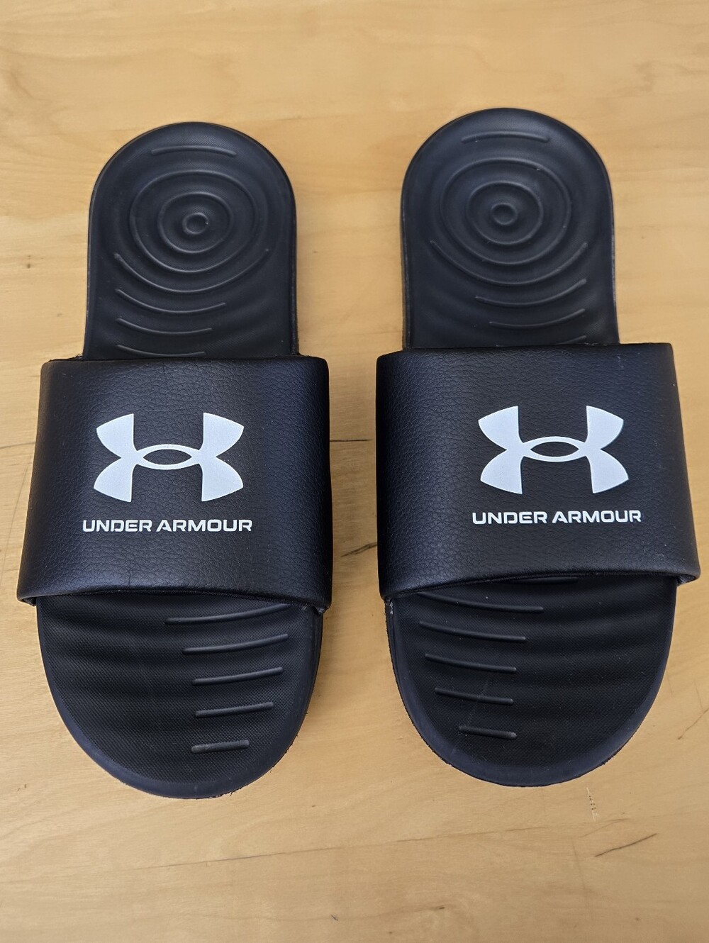 Under Armour Black Slides Sandals Men Size 9